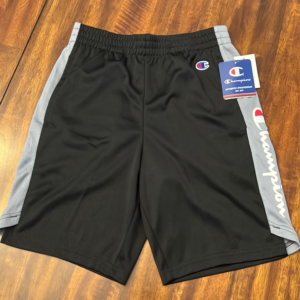 🛍️NEW champion boy shorts